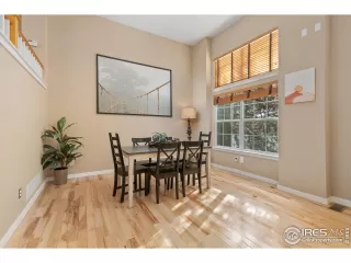 Photo #6: 1001696 Listing