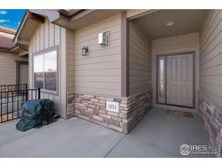 Photo #6: 1001766 Listing