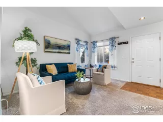 Photo #2: 1001795 Listing