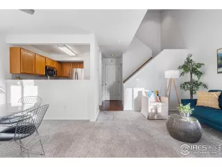 Photo #3: 1001795 Listing