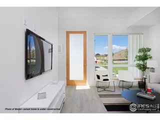 Photo #3: 1001815 Listing