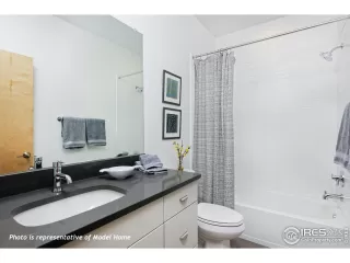 Photo #4: 1001815 Listing