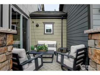 Photo #2: 1001835 Listing