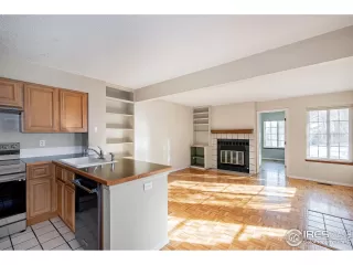 Photo #2: 1001850 Listing