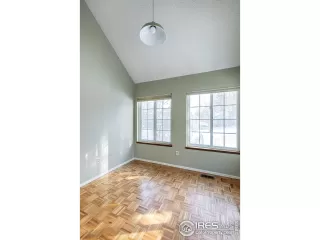 Photo #4: 1001850 Listing