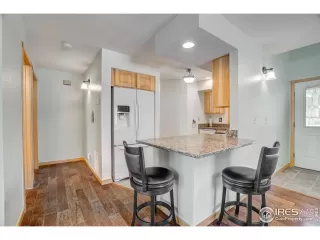 Photo #4: 1001952 Listing