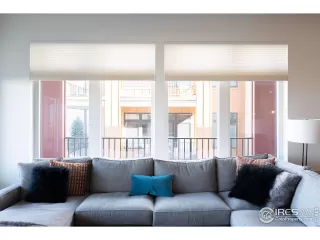 Photo #2: 1001988 Listing