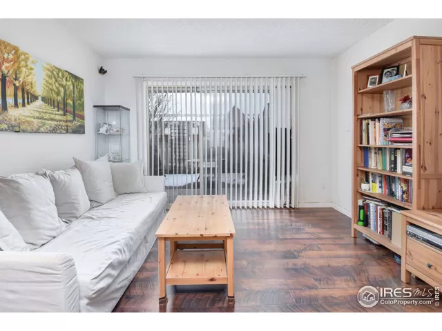 MLS: 1002008 Condo For Sale