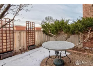 Photo #2: 1002008 Listing