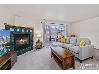 Photo #1: 1002056 Listing