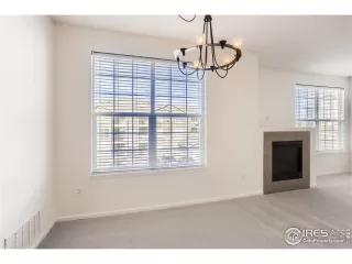 Photo #6: 1002096 Listing