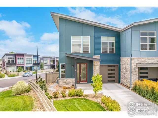 MLS: 1002106 Condo For Sale