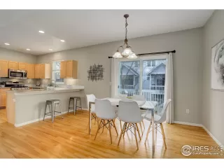 Photo #4: 1002129 Listing