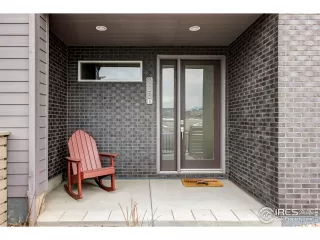 Photo #4: 1002156 Listing