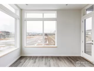 Photo #6: 1002156 Listing