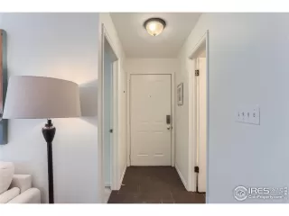 Photo #2: 1002178 Listing