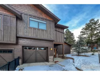 Photo #1: 1002256 Listing