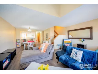 Photo #2: 1002271 Listing