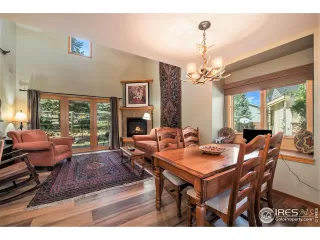 Photo #2: 1002286 Listing