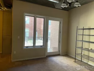 Photo #5: 1002362 Listing