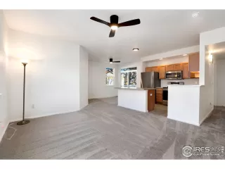 Photo #1: 1002369 Listing