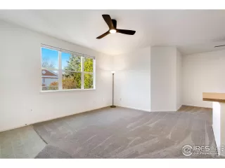 Photo #4: 1002369 Listing