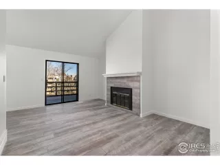 Photo #2: 1002373 Listing 