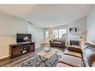 Photo #2: 1002451 Listing