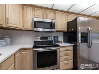 Photo #5: 1002459 Listing 