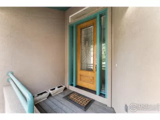 Photo #2: 1002544 Listing