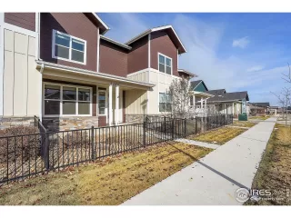 Photo #4: 1002572 Listing 