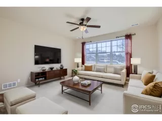 Photo #1: 1002612 Listing