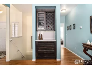 Photo #4: 1002673 Listing