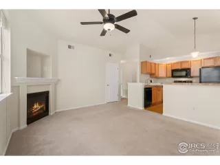 Photo #5: 1002735 Listing