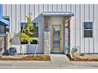 Photo #2: 1002820 Listing