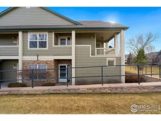 Photo #2: 1002821 Listing