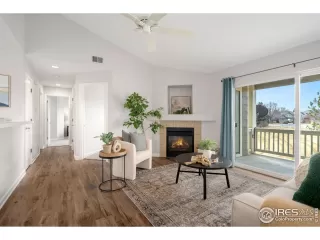 Photo #6: 1002821 Listing