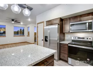 Photo #3: 1002827 Listing 