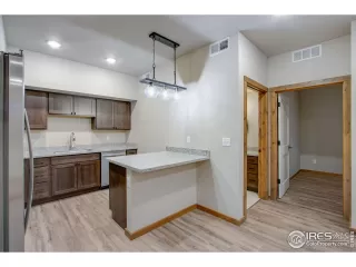 Photo #4: 1002827 Listing 