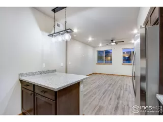 Photo #5: 1002827 Listing 