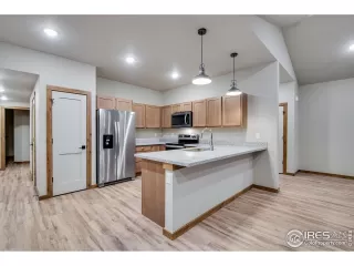 Photo #5: 1002829 Listing 