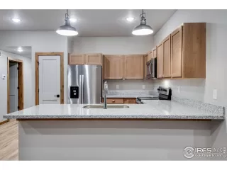 Photo #6: 1002829 Listing 