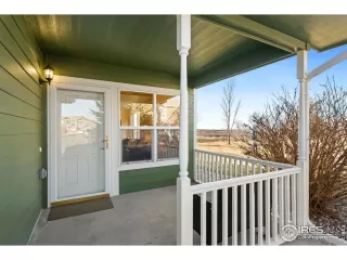 Photo #2: 1002940 Listing