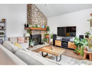 Photo #6: 1002946 Listing 