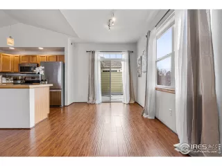 Photo #3: 1002978 Listing