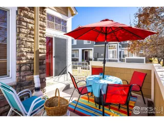 Photo #4: 1002988 Listing