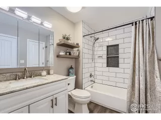 Photo #6: 1003052 Listing