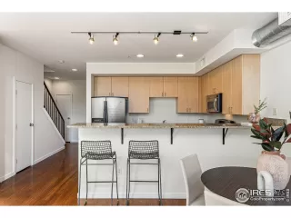 Photo #6: 1003068 Listing 