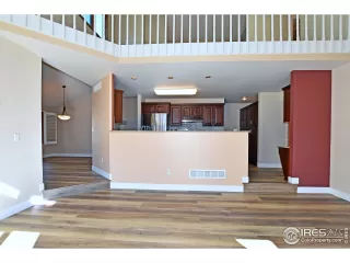 Photo #6: 1003090 Listing