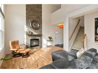 Photo #5: 1003104 Listing